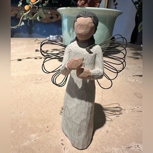 Willow Tree Angel figurine collectible
